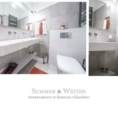 Summerwinter - Luxury Comfort Old Town Apartment, 2 Bedrooms & 2 Sofas Daire