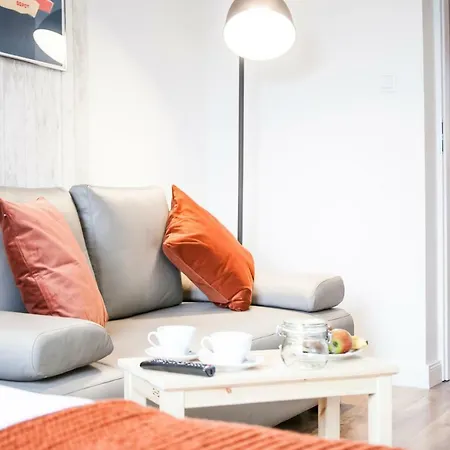 شقة Family Luxury Comfort Old Town Apartament, 1-8, 2 Sypialnie I Salon, Parking W Cenie, Summerwinter Brand *